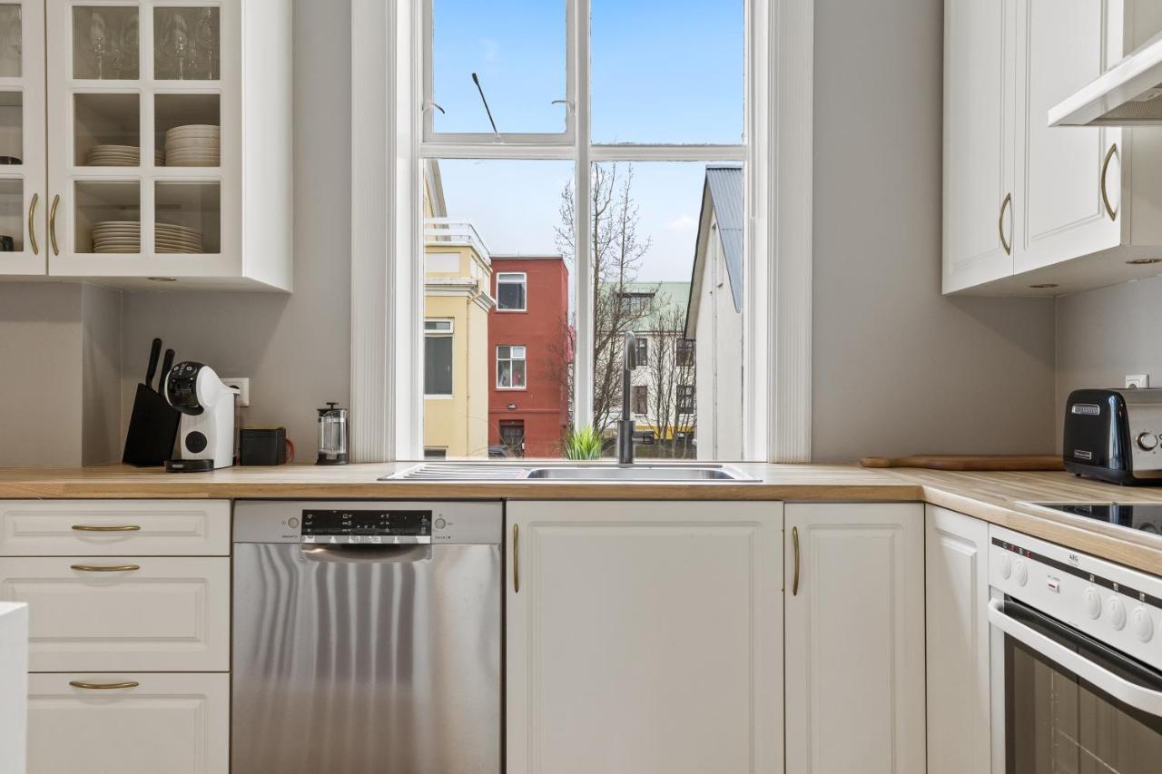 Bjarg 1920 Appartement Reykjavík Buitenkant foto